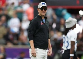 Eli Manning’s Hilarious Pep Talk for Pro-Bowl Team!