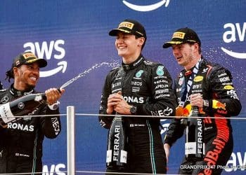 Mercedes avança. Barcelona mostrará os detalhes.