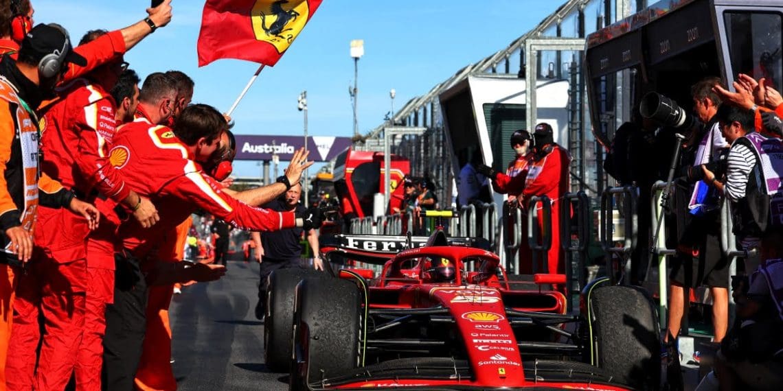 Vasseur desinteressado na Red Bull, elogia progresso significativo da Ferrari na F1.