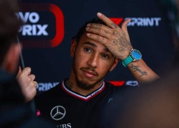 LEWIS HAMILTON REVELA O QUE PENSA SOBRE A VELOCIDADE DA MERCEDES EM COMPARAÇÃO COM MCLAREN E FERRARI APÓS RESULTADO P6 EM IMOLA.