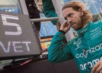 Ex-campeã alega que Sebastian Vettel ‘diminuiu fogo’ antes de possível parceria com a Mercedes em 2025.