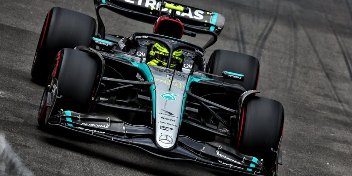 Equipe de Fórmula 1 da Mercedes com dificuldades devido a decisões erradas – Lowe.