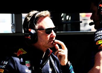 Christian Horner insiste que nunca é tarde demais para fazer mudanças nas regulamentações da F1 de 2026, afirmando que há resistência de um único indivíduo.