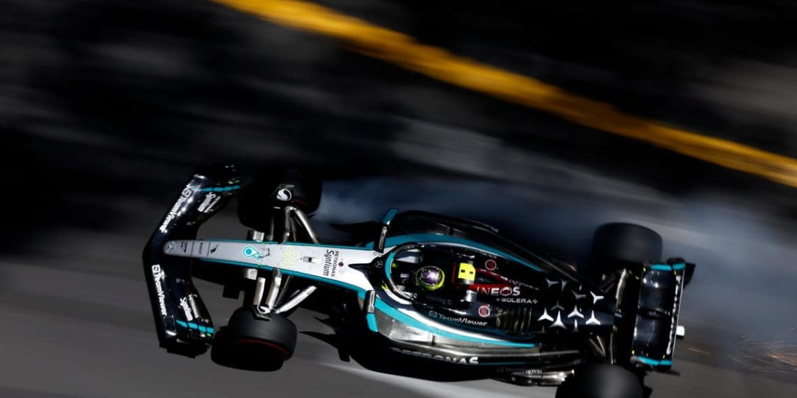 Mark Hughes explora as razões para as dificuldades de Hamilton nas sessões de qualificação.