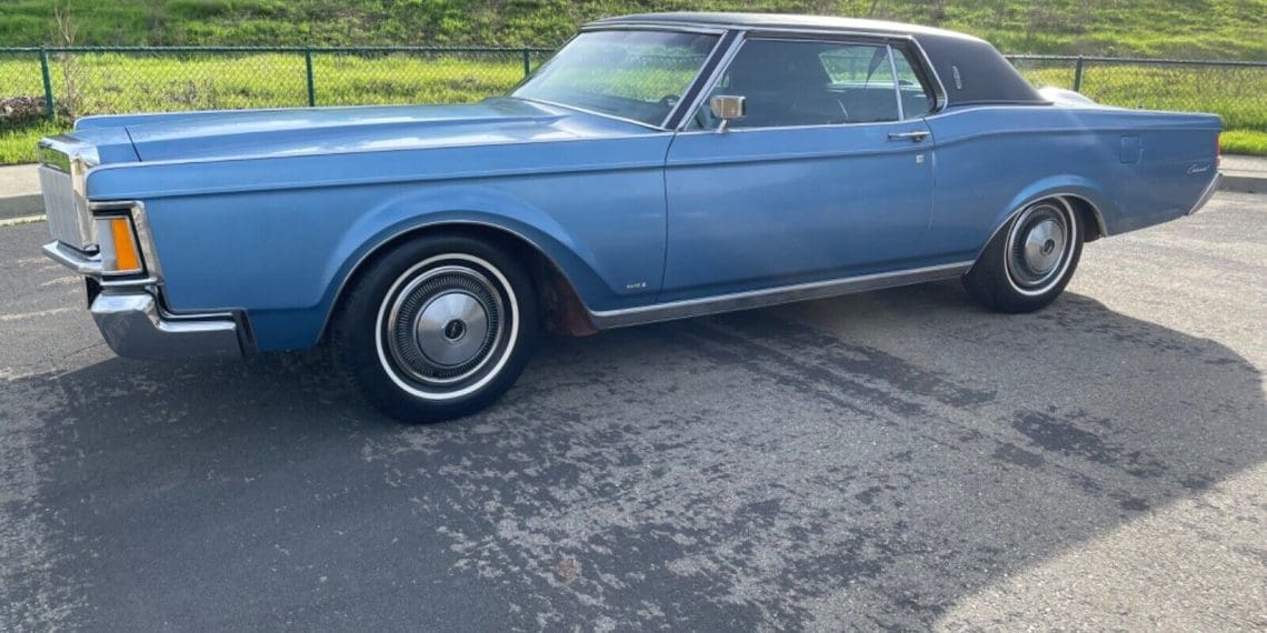 ONE-OWNER 1970 LINCOLN CONTINENTAL HAS EVERYTHING: ALL-ORIGINAL, UNRESTORED, LOW MILES.