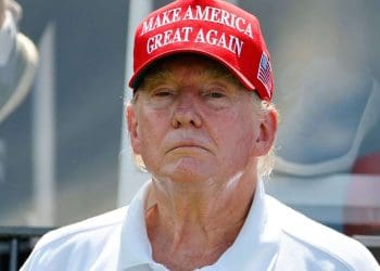 Miami Grand Prix processa suposto associado próximo de Donald Trump por organizar arrecadação de fundos no evento.