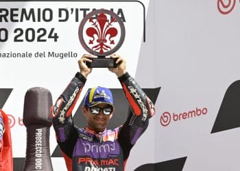 Regulação da pressão dos pneus da MotoGP leva a diminuição de ultrapassagens em Mugello – Martin.