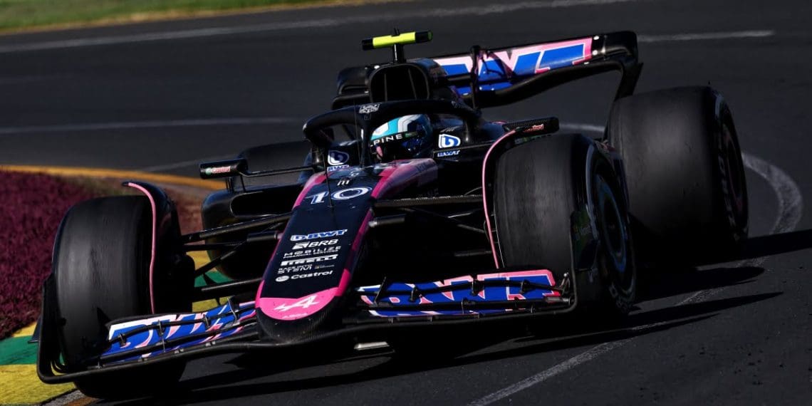 Alpines começarão a reduzir peso extra na F1 com atualizações no Japão.