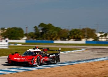 Derani lidera para a Cadillac na metade de Sebring.