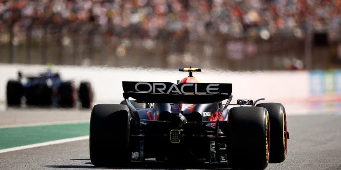 Mark Hughes examina as razões por trás da falta de domínio da Red Bull em Barcelona.