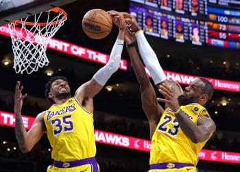LAKERS FIGHT FOR PLAYOFF SPOT