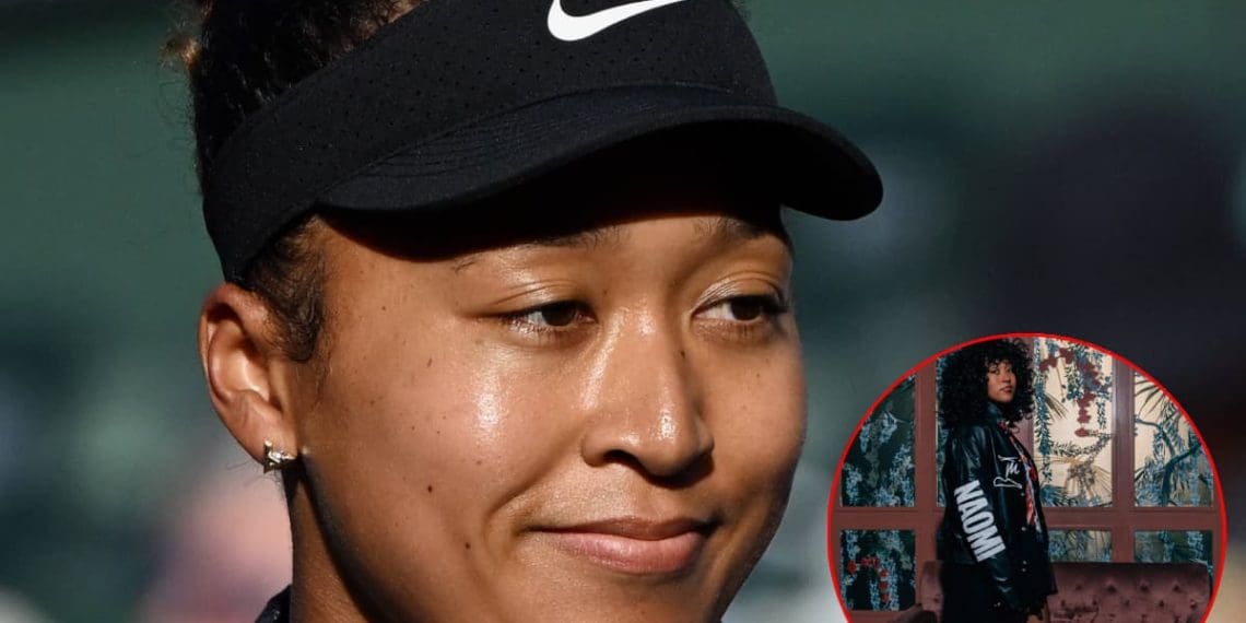 VÍDEO: Naomi Osaka arrasa em jaqueta personalizada por Jeff Hamilton antes do Grande Prêmio de Miami.