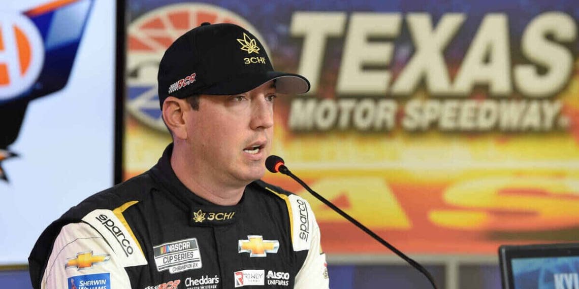 Kyle Busch discute as tarefas assustadoras que o esperam na corrida da Cup no Texas.