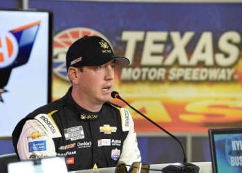 Kyle Busch discute as tarefas assustadoras que o esperam na corrida da Cup no Texas.