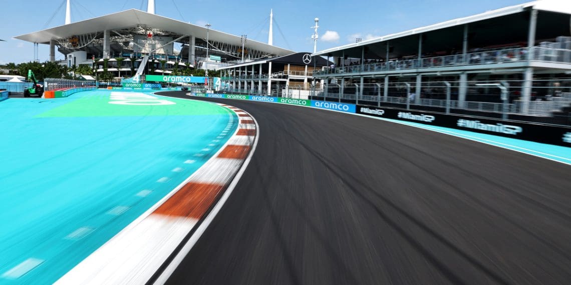 Academia de F1 revela Crone como participante surpresa em Miami.