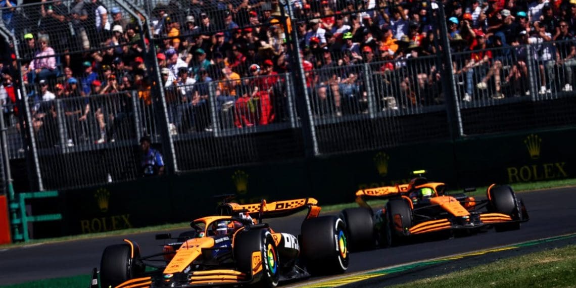 Piastri aceita diretiva da equipe McLaren no Grande Prêmio da Austrália.