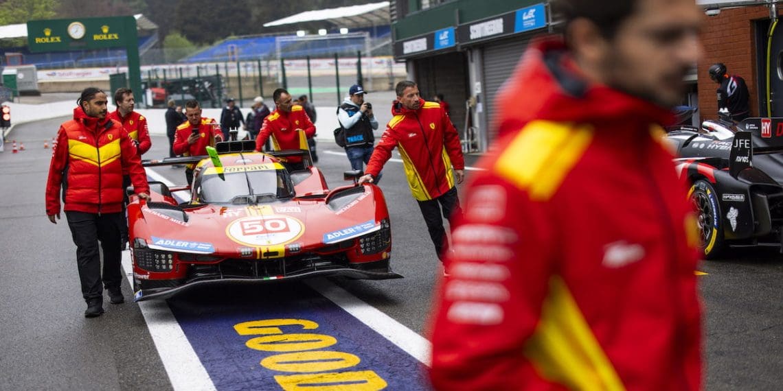 Top Ferrari desclassificado da qualificação do Campeonato Mundial de Endurance por ser muito leve.