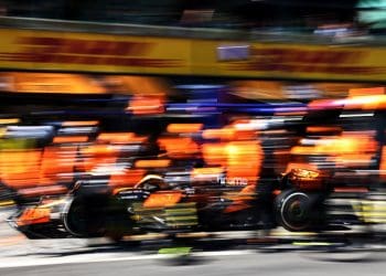 McLaren revela por que chamaram Piastri antes de Norris no Grande Prêmio da Austrália de Fórmula 1.