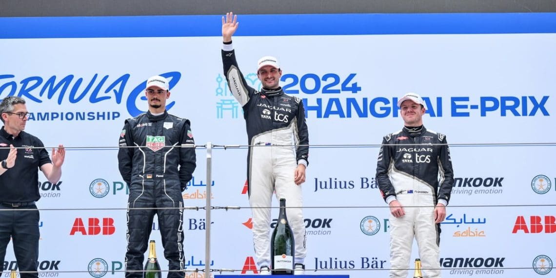 EVANS: Wehrlein não é inocente após acusar equipe de jogar sujo.