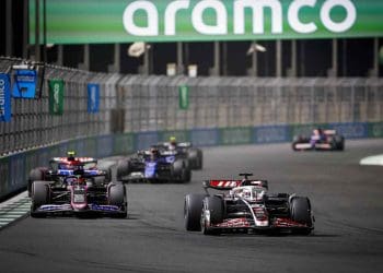 Deve a Formula 1 proibir as táticas defensivas de Kevin Magnussen no Grande Prêmio da Arábia Saudita?