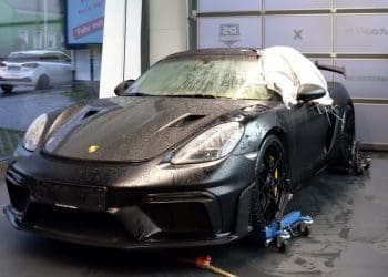 THIS Porsche 718 Cayman GT4 RS Spent Three Days Buried in Mud, It’s a Swamp on Wheels.