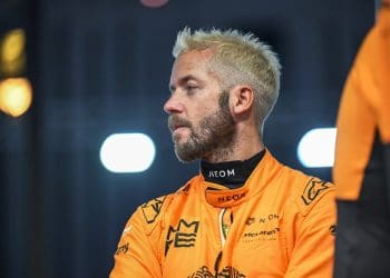 Pássaro antecipa desafio em São Paulo com entusiasmo.