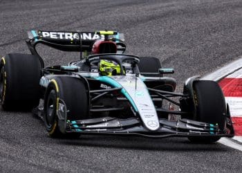 Hamilton culpa teste de configuração por eliminação no Q1 do Grande Prêmio da China de F1.