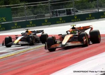 Horner critica penalidade para Verstappen.