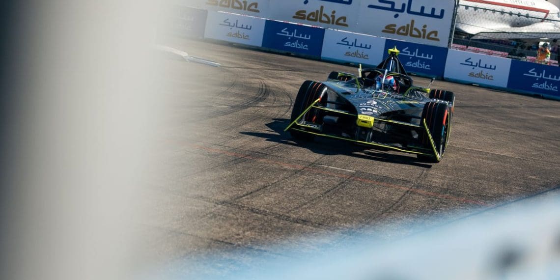 ‘Chance não é um dia de treino’ – uma perspectiva para mulheres na Fórmula E.