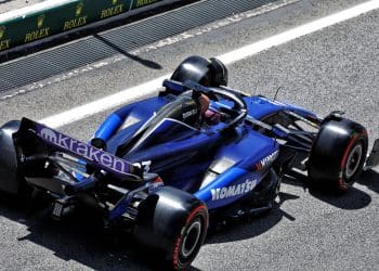 Albon vai largar da garagem no Grande Prêmio da Espanha após ajustes na unidade de potência.