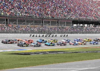 ¡Equipos de NASCAR buscan ayuda legal por desacuerdo con organismo rector!