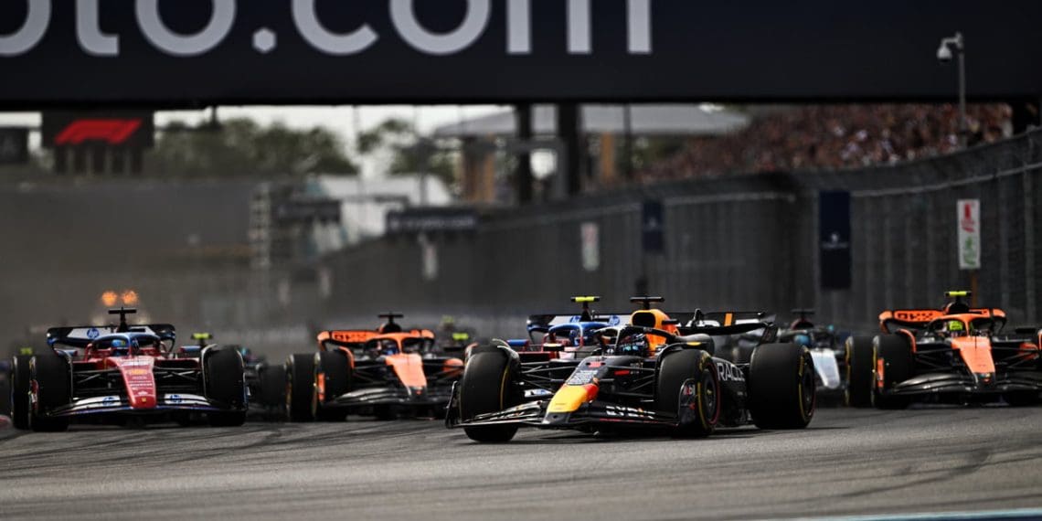 Vasseur: Red Bull na F1 sentindo a pressão de McLaren e Ferrari.