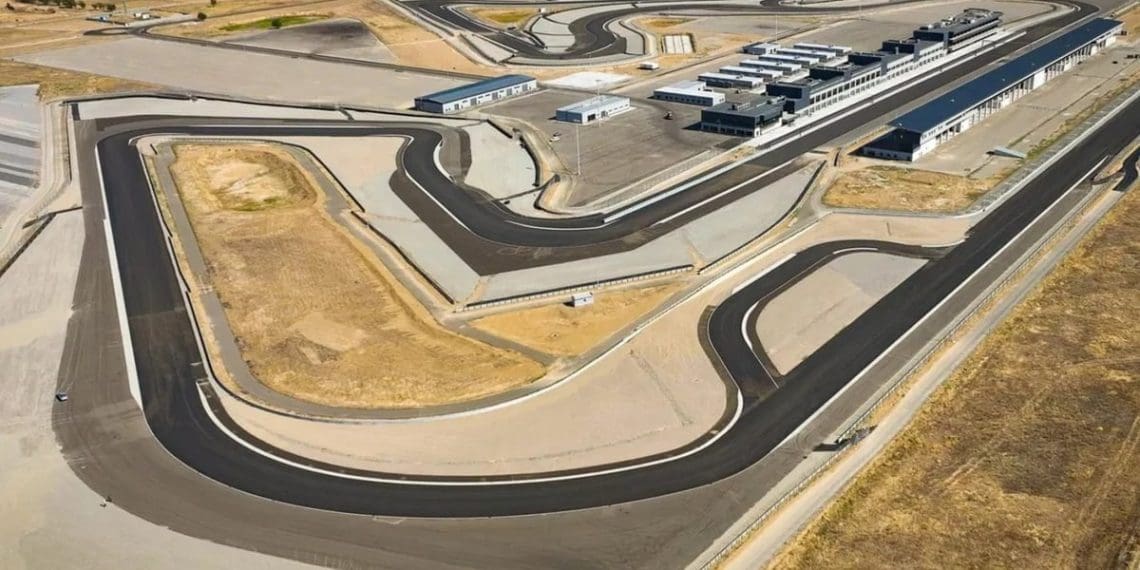 MotoGP atrasa introdução no Cazaquistão para 2024.