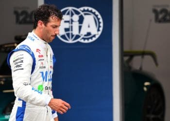 Ricciardo pego de surpresa pela eliminação precoce na classificação do Grande Prêmio da Espanha de Fórmula 1.