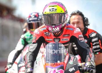 Espargaro continua seu conto de fadas na MotoGP mesmo após a aposentadoria.