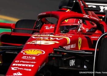 Grande Prêmio da Austrália Segundo Treino Livre: Leclerc dita o ritmo, Verstappen na perseguição.