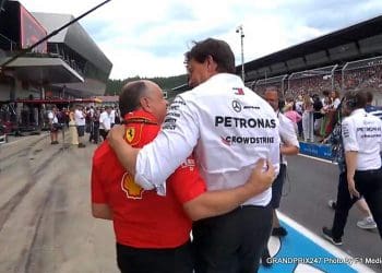 Vasseur confronta Wolff ao retornar.