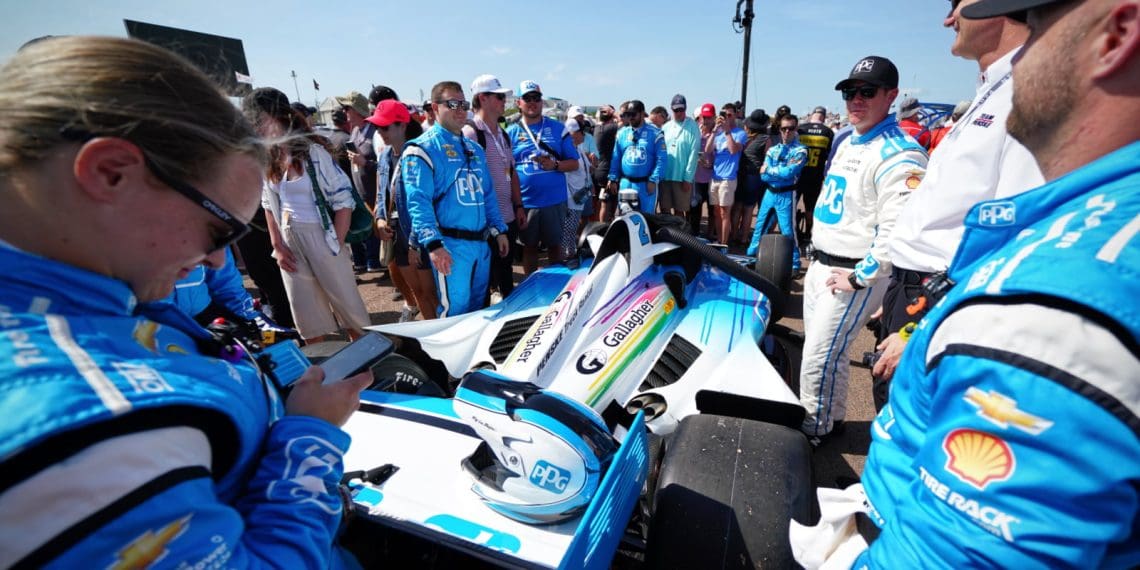 Chevrolet confirma desconhecimento de trapaça do Team Penske no Push to Pass.