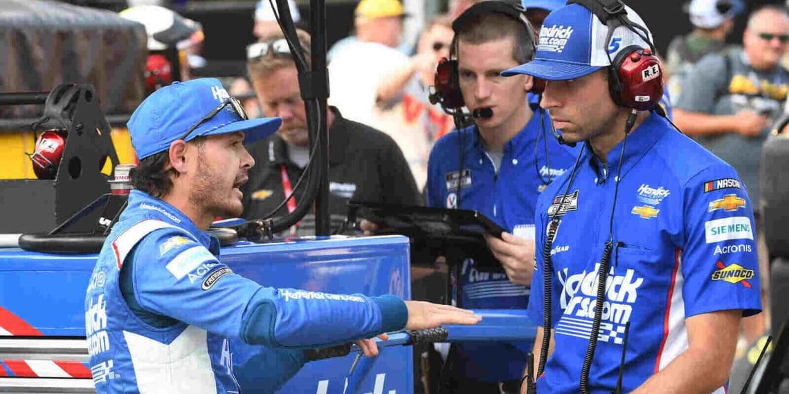 Líder da equipe de Kyle Larson afirma que a dobradinha de celebridades da HMS no Indy 500-Coke 600 foi um sucesso, apesar dos resultados desfavoráveis.