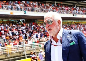 Lawrence Stroll considera vender sua participação na equipe de Fórmula 1 da Aston Martin.