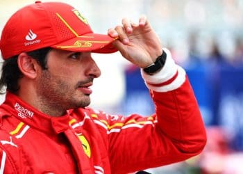 Sainz espera acelerar discussões sobre seu futuro na Fórmula 1 em relação às conexões com a Mercedes.