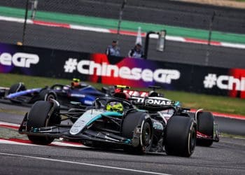 Hamilton acreditava que havia danos causando subesterço durante o Grande Prêmio da China de F1.