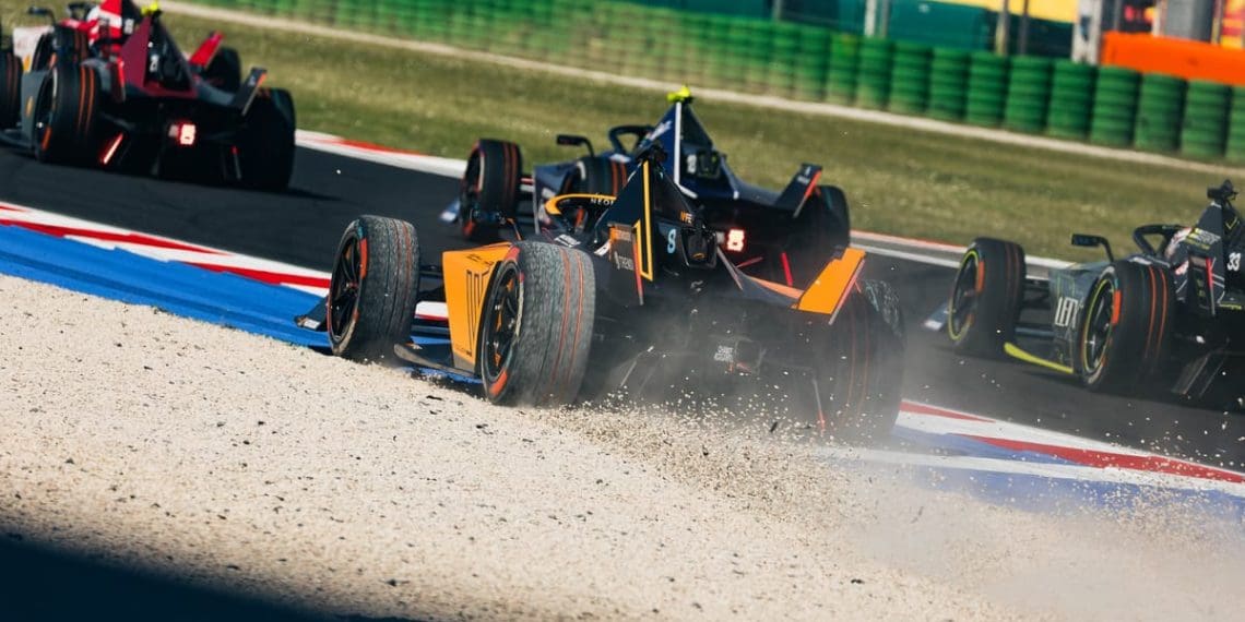 Foi a corrida caótica da Fórmula E em Misano um vislumbre do futuro do esporte?