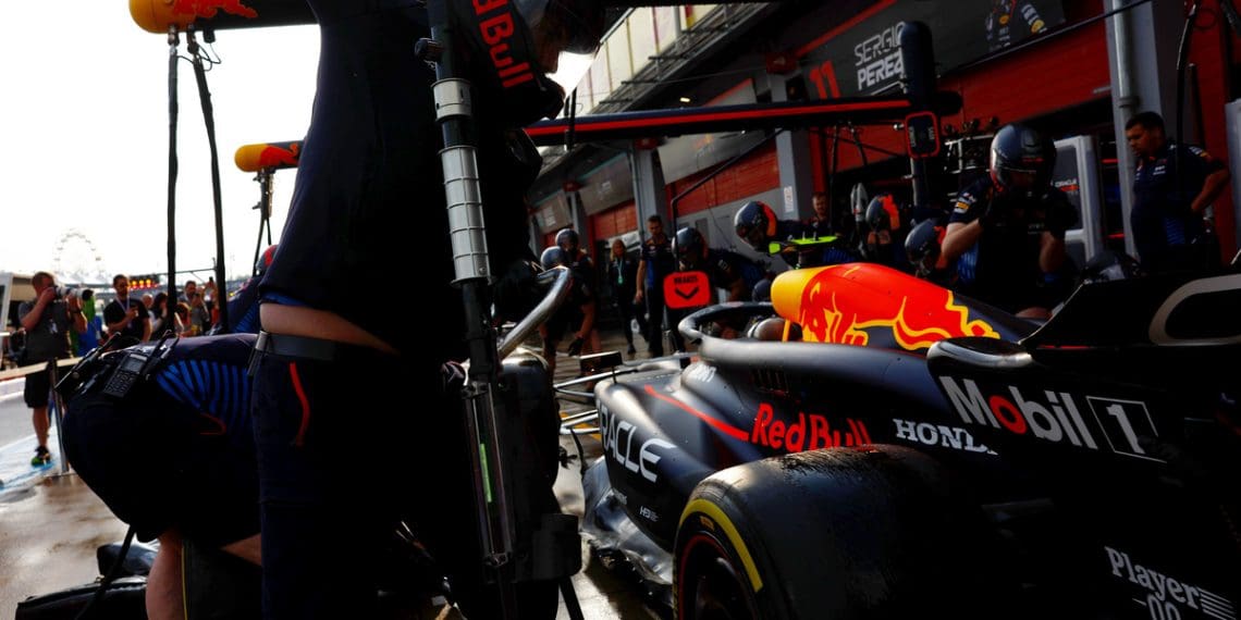 Aston Martin, Ferrari e Red Bull revelam grandes atualizações para o Grande Prêmio de Ímola.