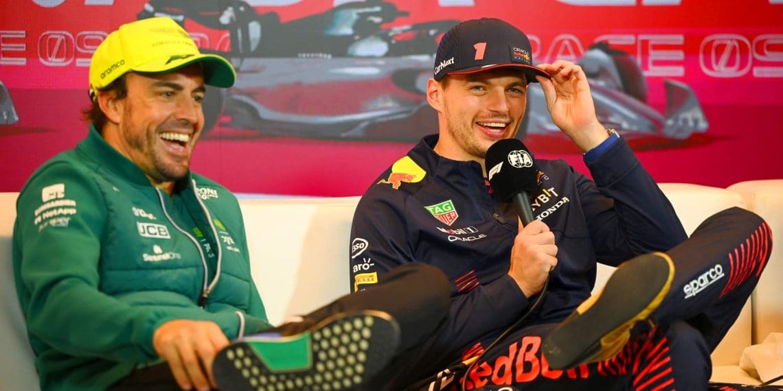 Alonso acredita que Verstappen permanecerá na Red Bull.