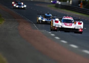 Estre garante posição de largada impressionante para Porsche em Le Mans.