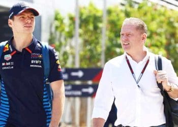 Antigo líder de equipe de Le Mans alega que Jos Verstappen, pai de Max Verstappen, está hesitante sobre a turbulência na Red Bull.