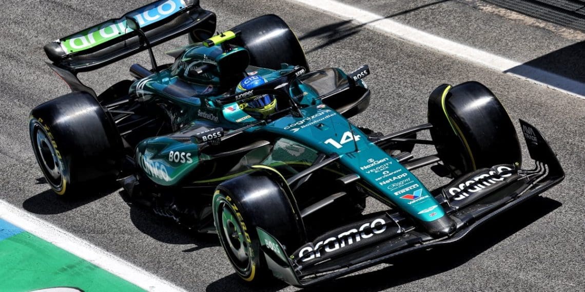 Alonso: Aston Martin precisa interromper discussões e começar a implementar futuras atualizações na F1.