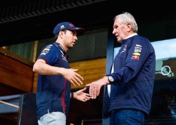 Helmut Marko revela condição simples para Sergio Perez manter seu assento de $10 milhões na Red Bull.