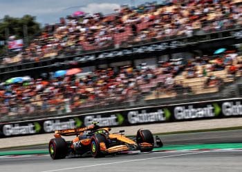 Norris supera Verstappen para vitória na qualificação do Grande Prêmio de Fórmula 1 da Espanha.